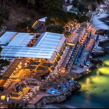 Hide Away In Discounts *