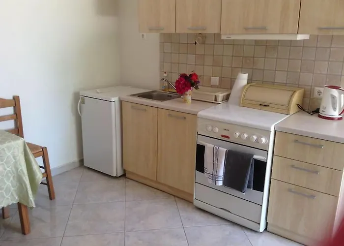 Hide Away In Discounts Apartman