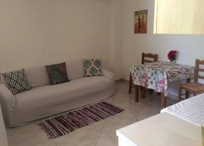 Hide Away In Discounts Apartman *